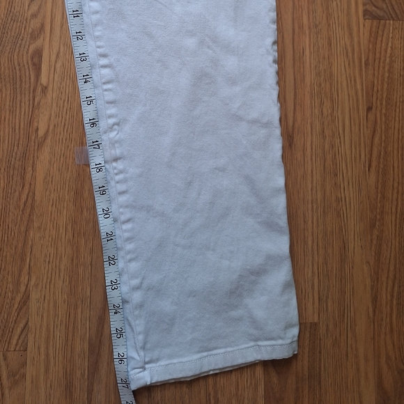 Denim & Co original waist, white pants, 2 pockets, size L, A53351, READ - Picture 7 of 8